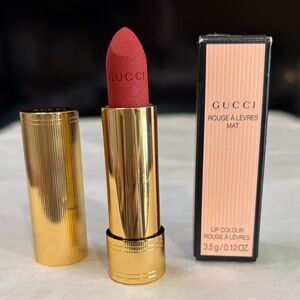Gucci Rouge à Lèvres Mat Lipstick -505 Janet Rust